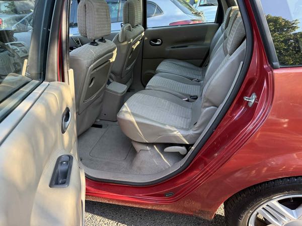 Renault Grand Scenic II (2) 1.9 DCI 130 PRIVILEGE 7PL