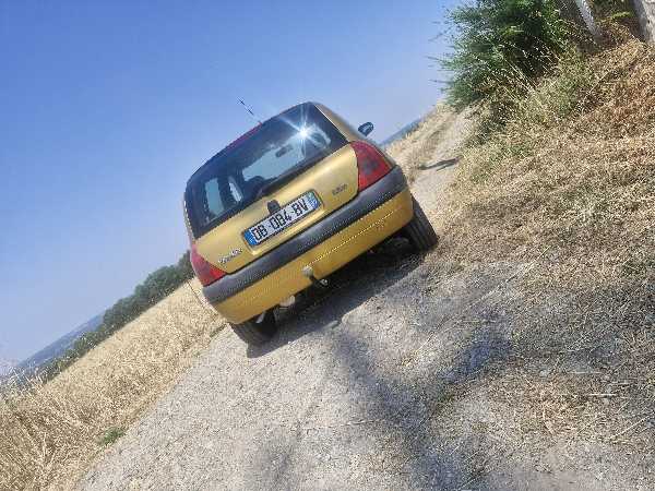 Renault Clio II 1.4 RXE 5P