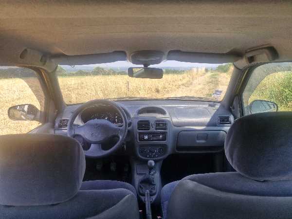 Renault Clio II 1.4 RXE 5P