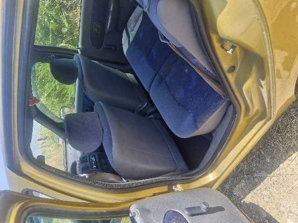 Renault Clio II 1.4 RXE 5P