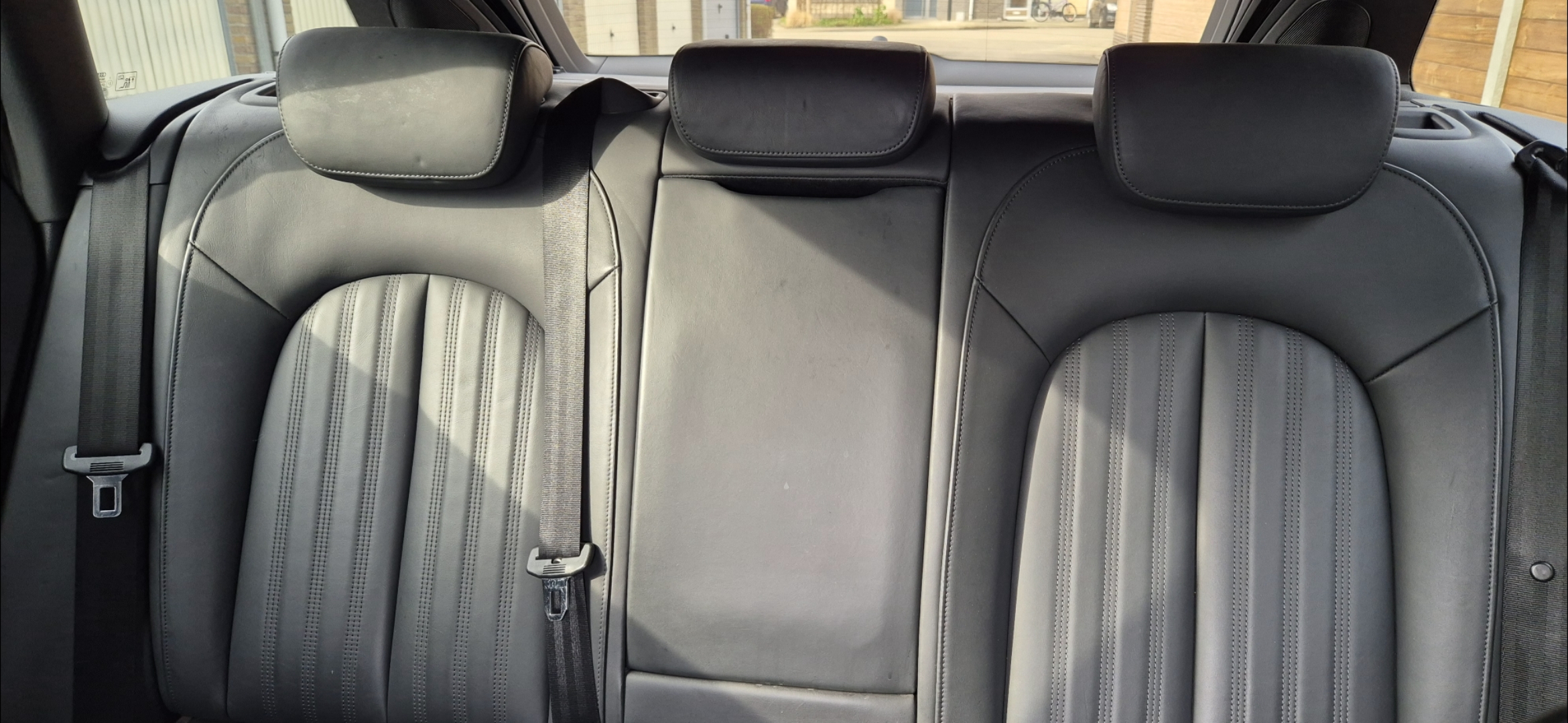 Audi A6 III (2) AVANT 2.0 TDI E 136 DPF S LINE
