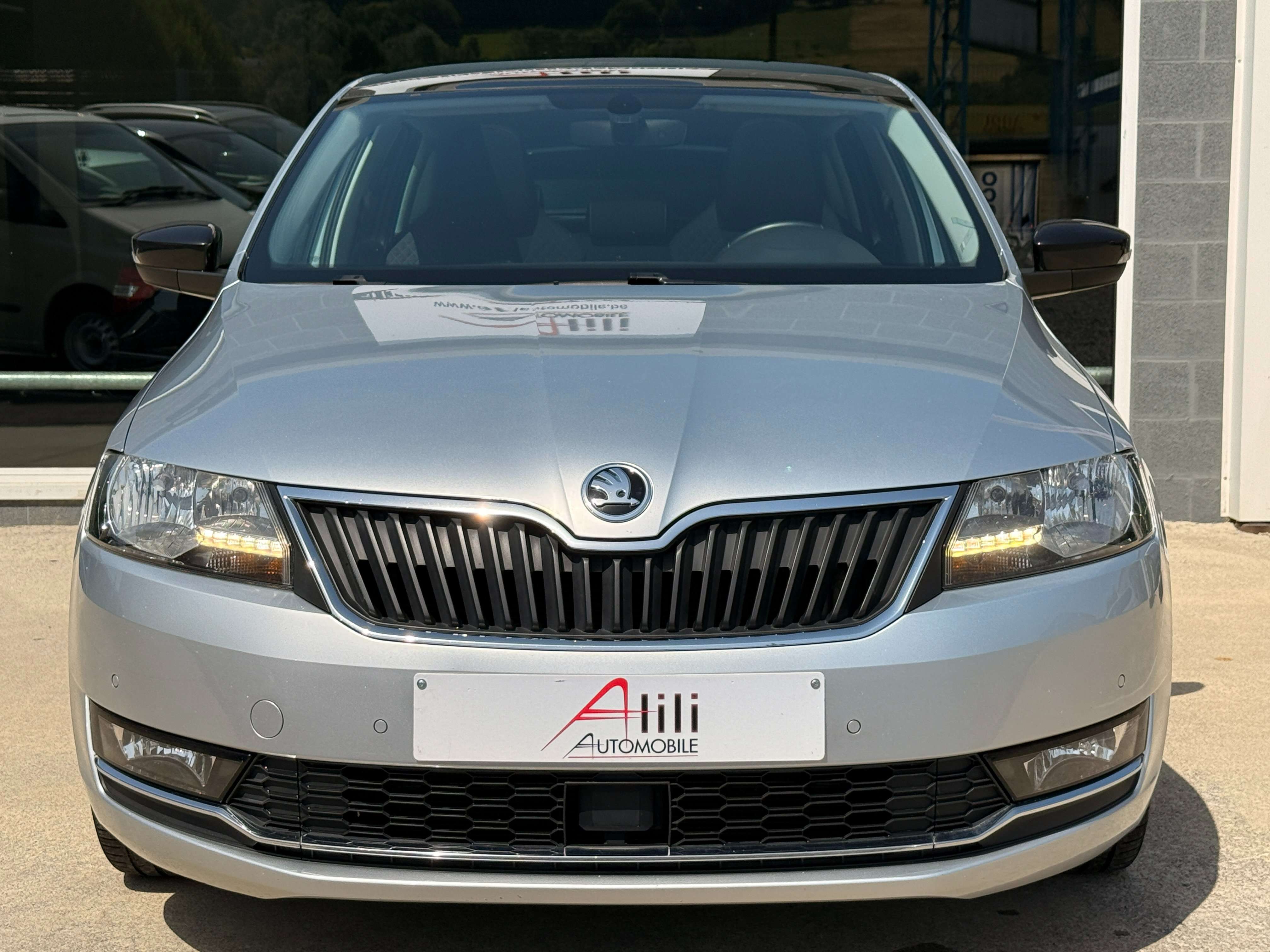 Skoda Rapid/Spaceback Rapid 1.4 CR TDI*Toit-Pano*Camera*Gps*Garantie*