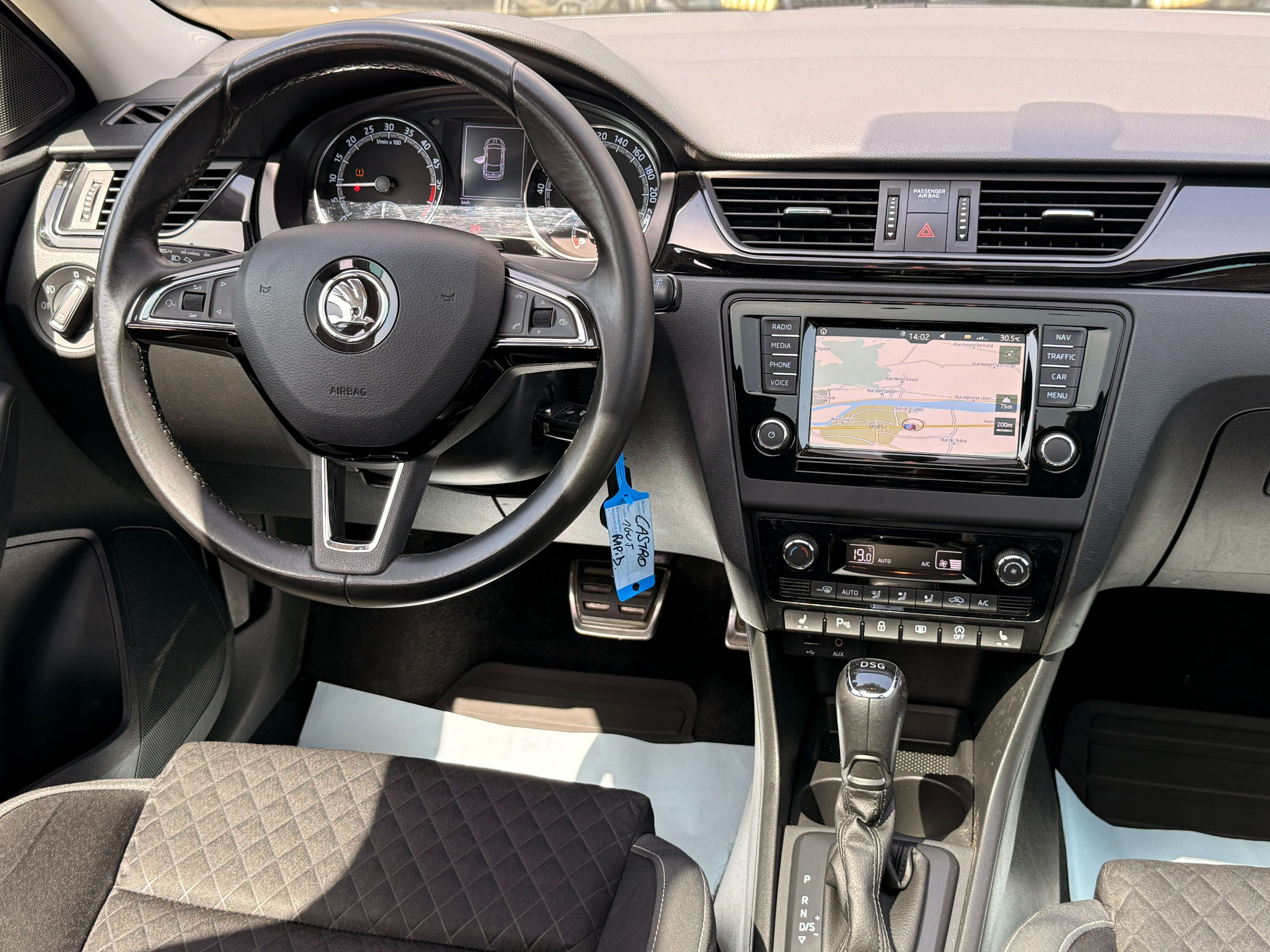 Skoda Rapid/Spaceback Rapid 1.4 CR TDI*Toit-Pano*Camera*Gps*Garantie*