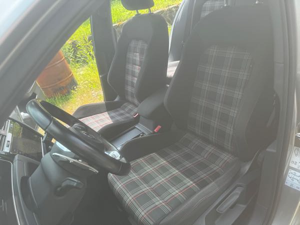 Volkswagen Golf VII (2) 2.0 TSI GTi performance