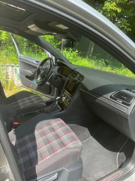 Volkswagen Golf VII (2) 2.0 TSI GTi performance