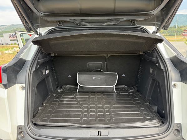 Peugeot 3008 🚘PEUGEOT 3008 GT 2.0 blue HDI 180cv EAT6