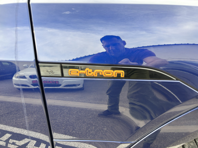 Audi E-TRON SPORTBACK 55 408CH E-QUATTRO