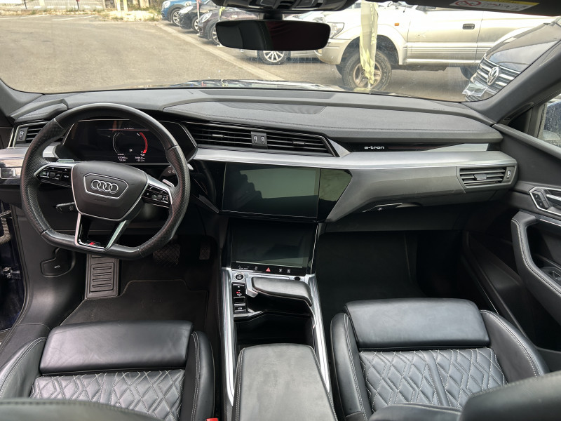 Audi E-TRON SPORTBACK 55 408CH E-QUATTRO