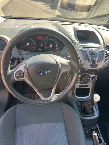 Ford Fiesta V (2) 1.6 TDCI 95 FAP TREND 5P