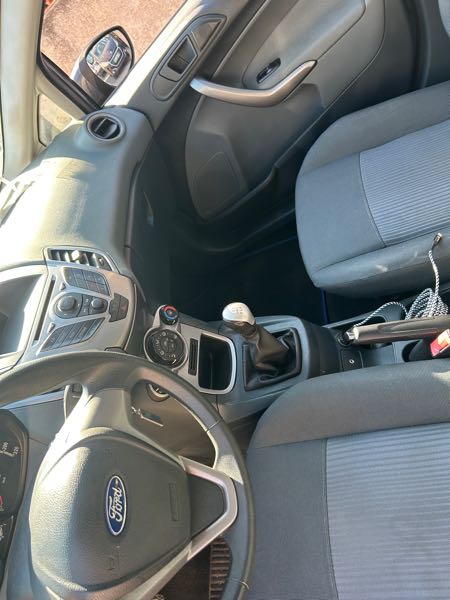 Ford Fiesta V (2) 1.6 TDCI 95 FAP TREND 5P