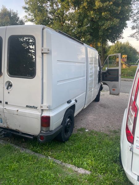 Renault Master II FOURGON GENERIQUE L1H1/2T8/1.9 DCI 80