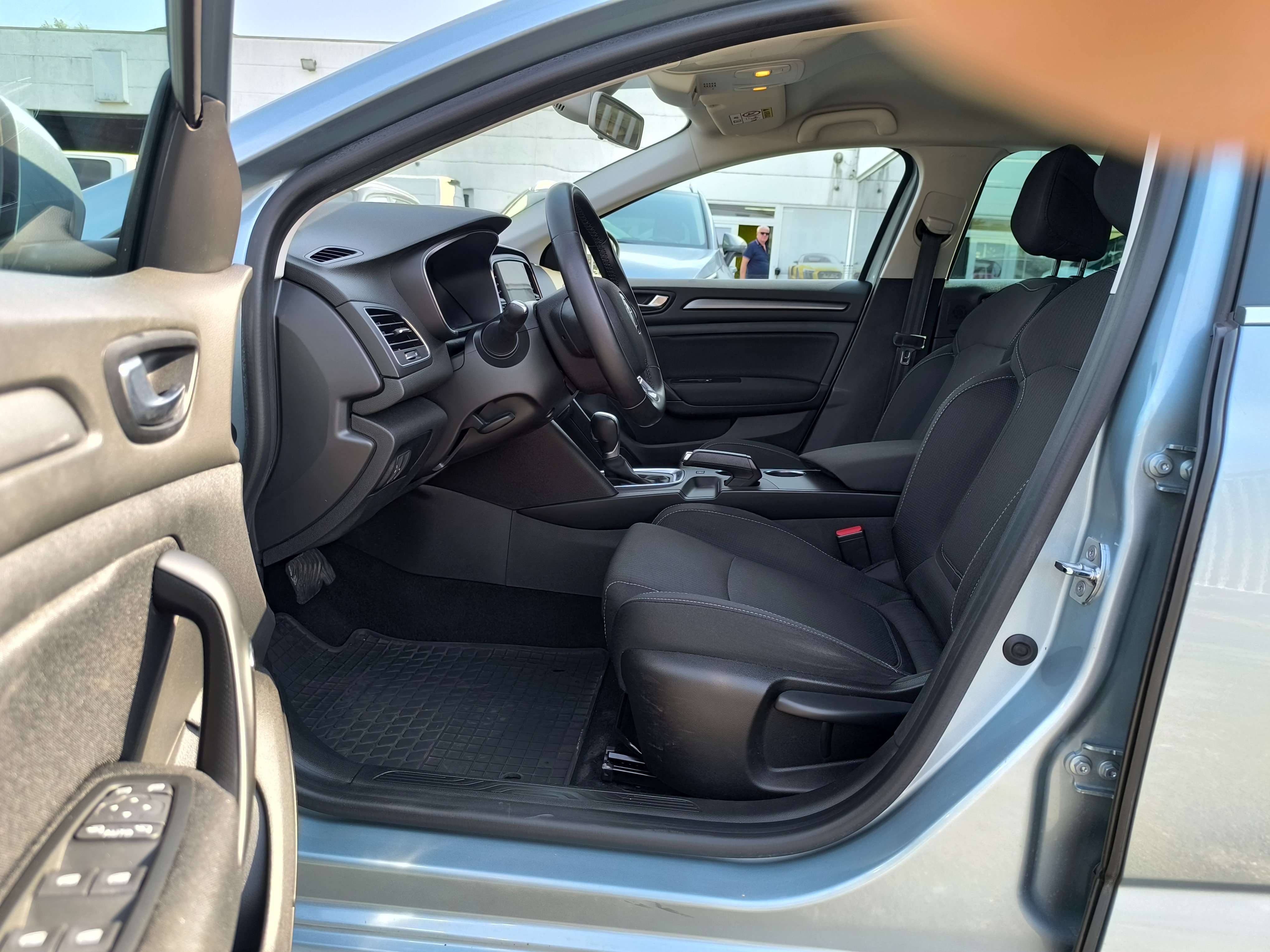 Renault Megane Mégane SW 1.33 TCe BOITE AUTO EDC GPS CLIM LED