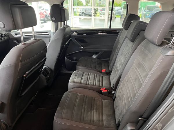 Volkswagen Touran III 1.6 TDI 110 BLUEMOTION TECHNOLOGY CONFORTLINE DSG7 7PL