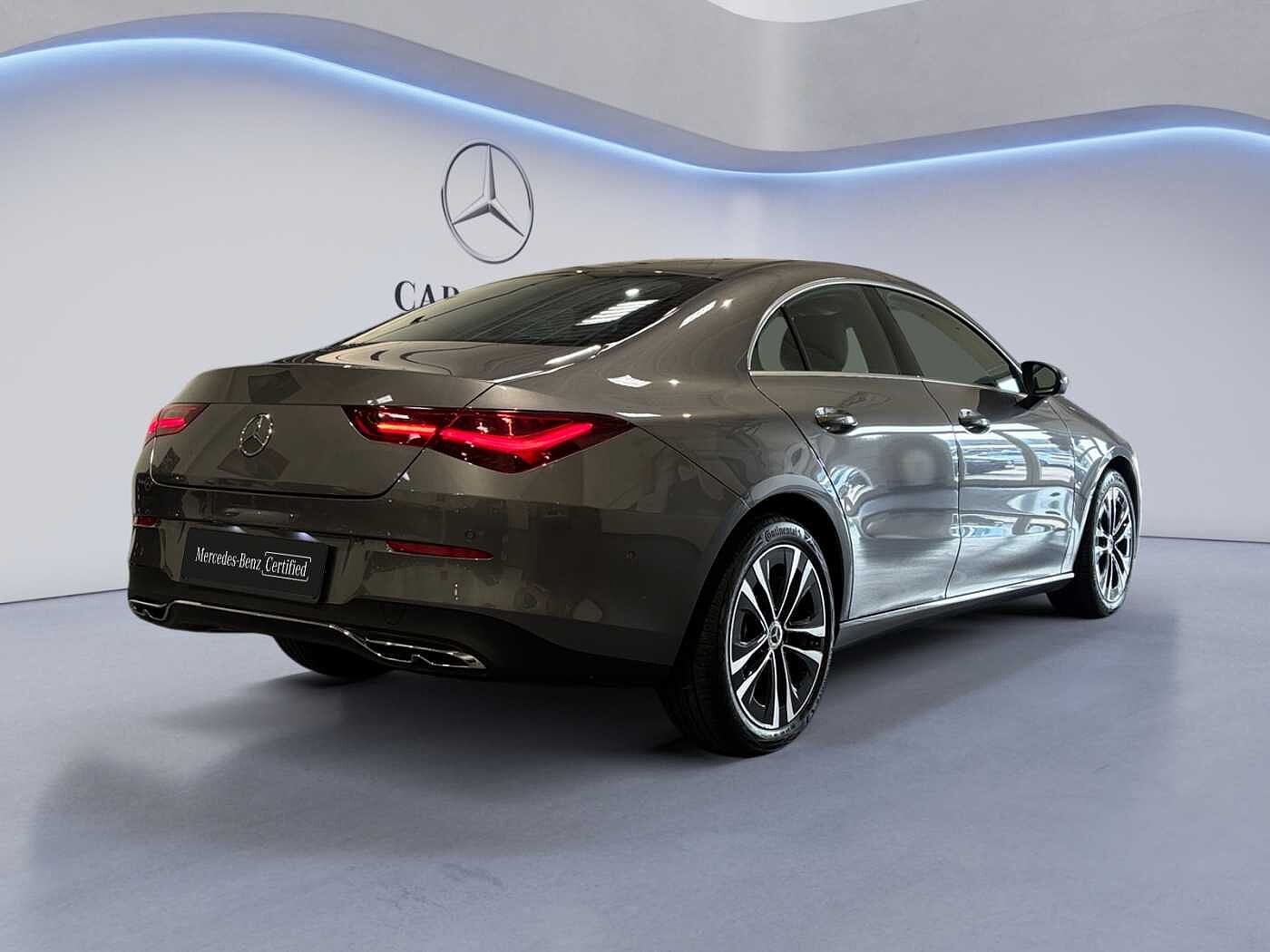 Mercedes-Benz CLA 180  Coupé