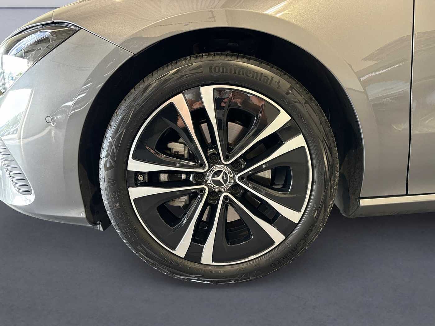 Mercedes-Benz CLA 180  Coupé