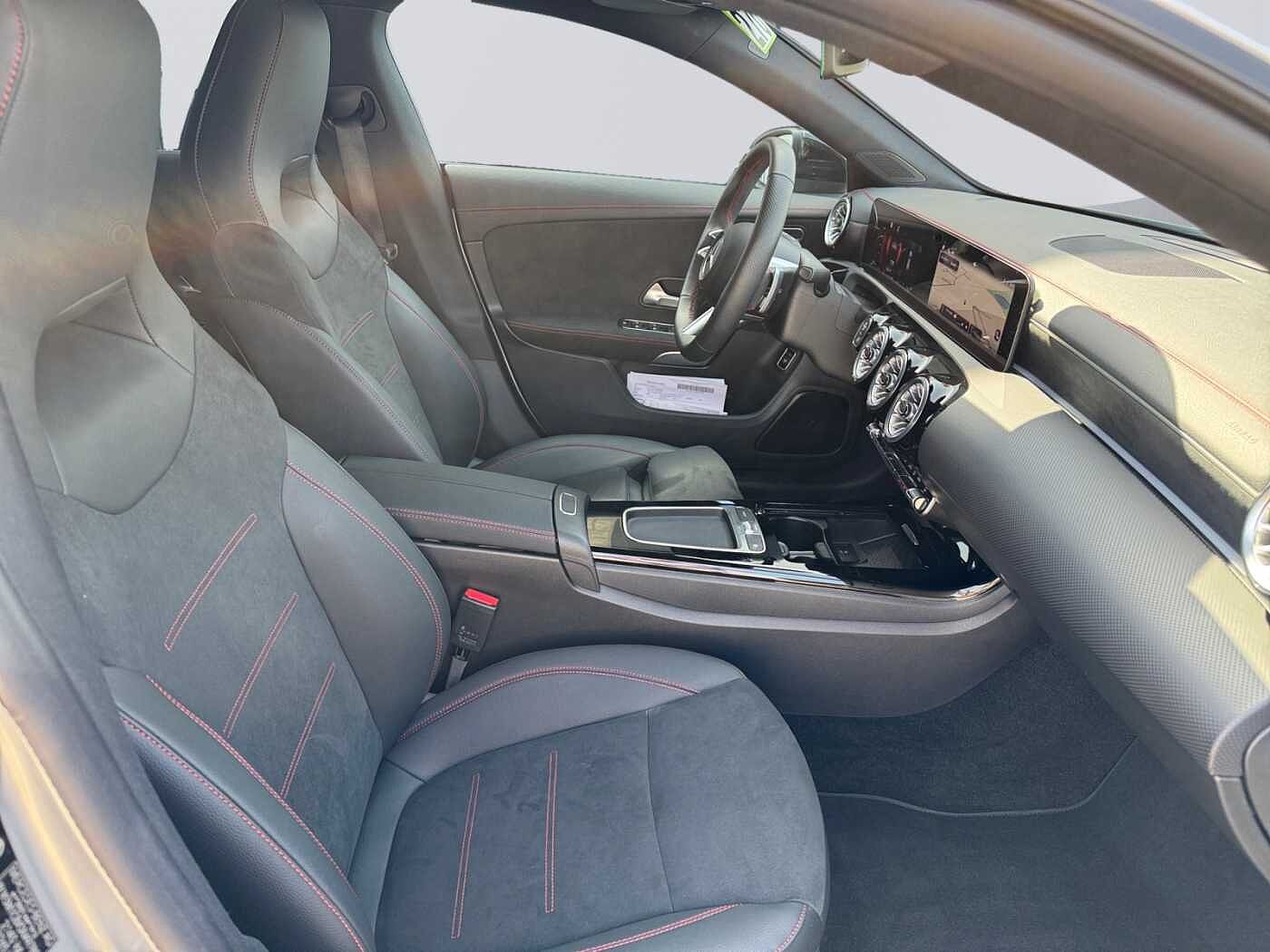 Mercedes-Benz CLA 200  d Shooting Brake AMG Line
