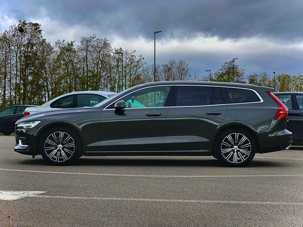 Volvo V60 Volvo V60 automatique casi Full options