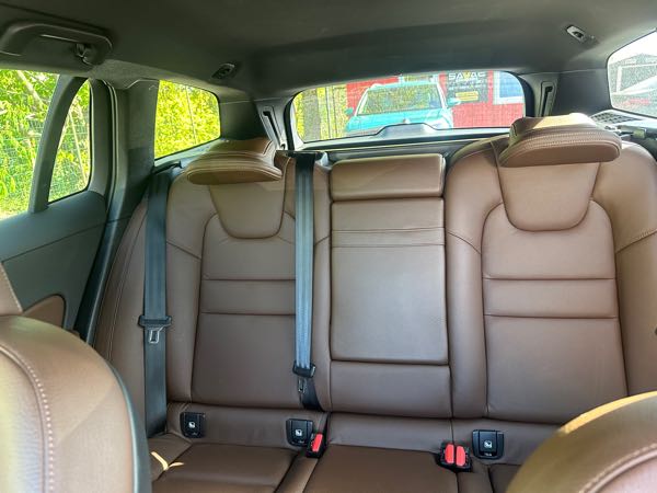 Volvo V60 Volvo V60 automatique casi Full options