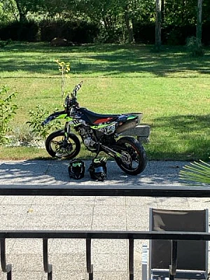 BETA SUPERMOTARD RR