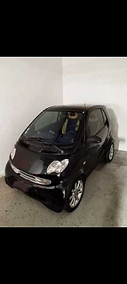 Smart Fortwo bonjour je vend une smart en très bonne état appelé moi plus