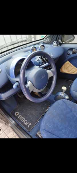 Smart Fortwo bonjour je vend une smart en très bonne état appelé moi plus