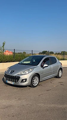 Peugeot 207 (2) 1.6 HDI 90 SERIE 64 5P