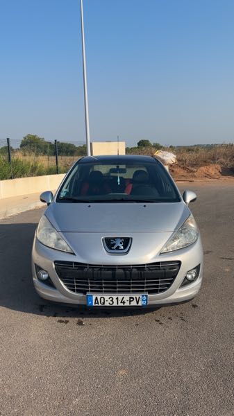 Peugeot 207 (2) 1.6 HDI 90 SERIE 64 5P