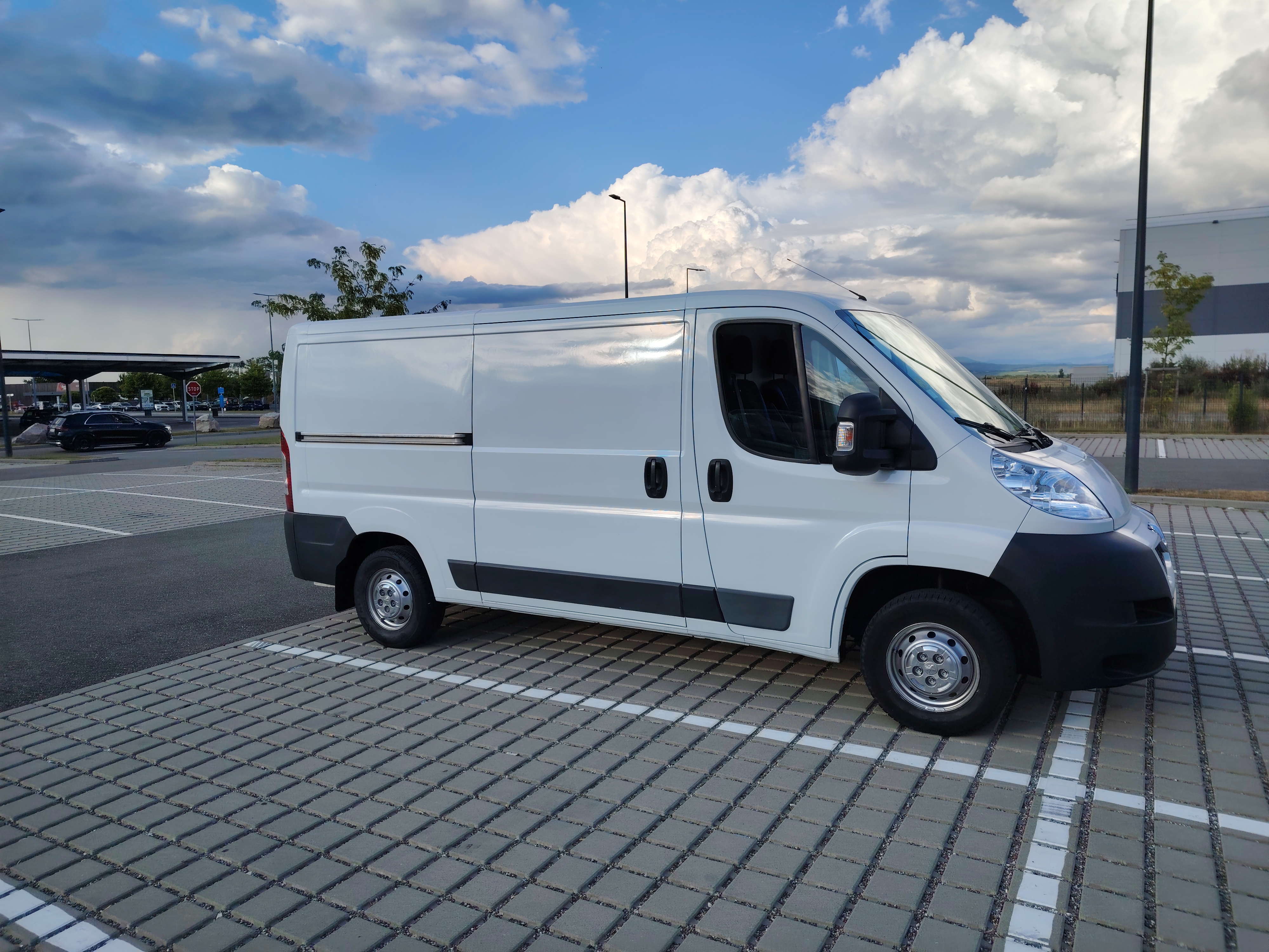 Peugeot Boxer II (2) 2.0 BLUEHDI 110 CONFORT 330 L1H1