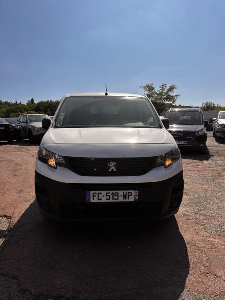 Peugeot Partner III 1.6 BLUEHDI 75 STANDARD 650KG PREMIUM