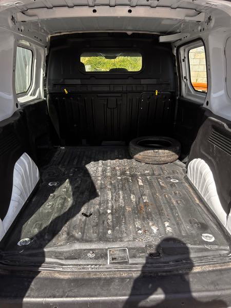 Peugeot Partner III 1.6 BLUEHDI 75 STANDARD 650KG PREMIUM