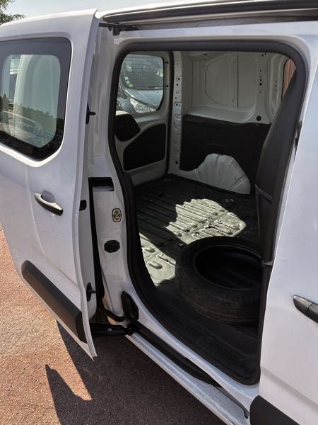 Peugeot Partner III 1.6 BLUEHDI 75 STANDARD 650KG PREMIUM