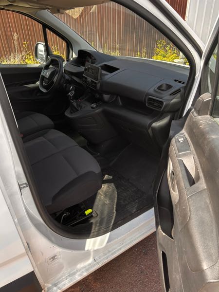 Peugeot Partner III 1.6 BLUEHDI 75 STANDARD 650KG PREMIUM