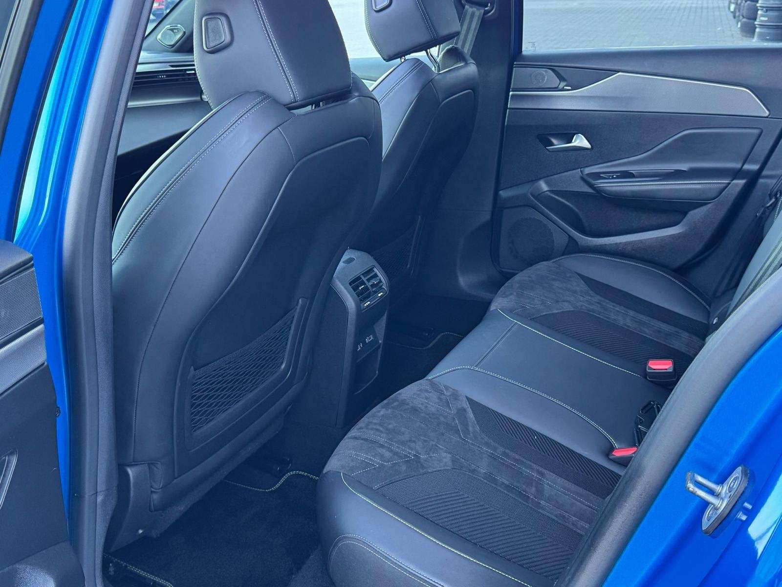 Peugeot 308 1.5 BlueHDi 131cv BV ATM/CARPLAY/AC/GARANTIE 1 AN