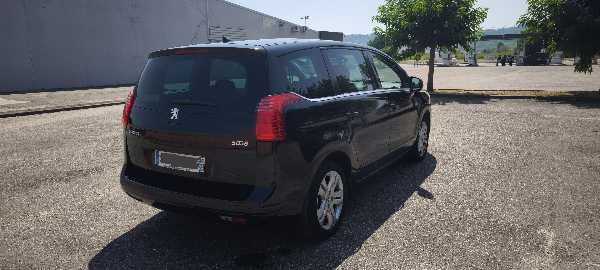 Peugeot 5008 2.0 HDI 150 FAP ACTIVE 7PL