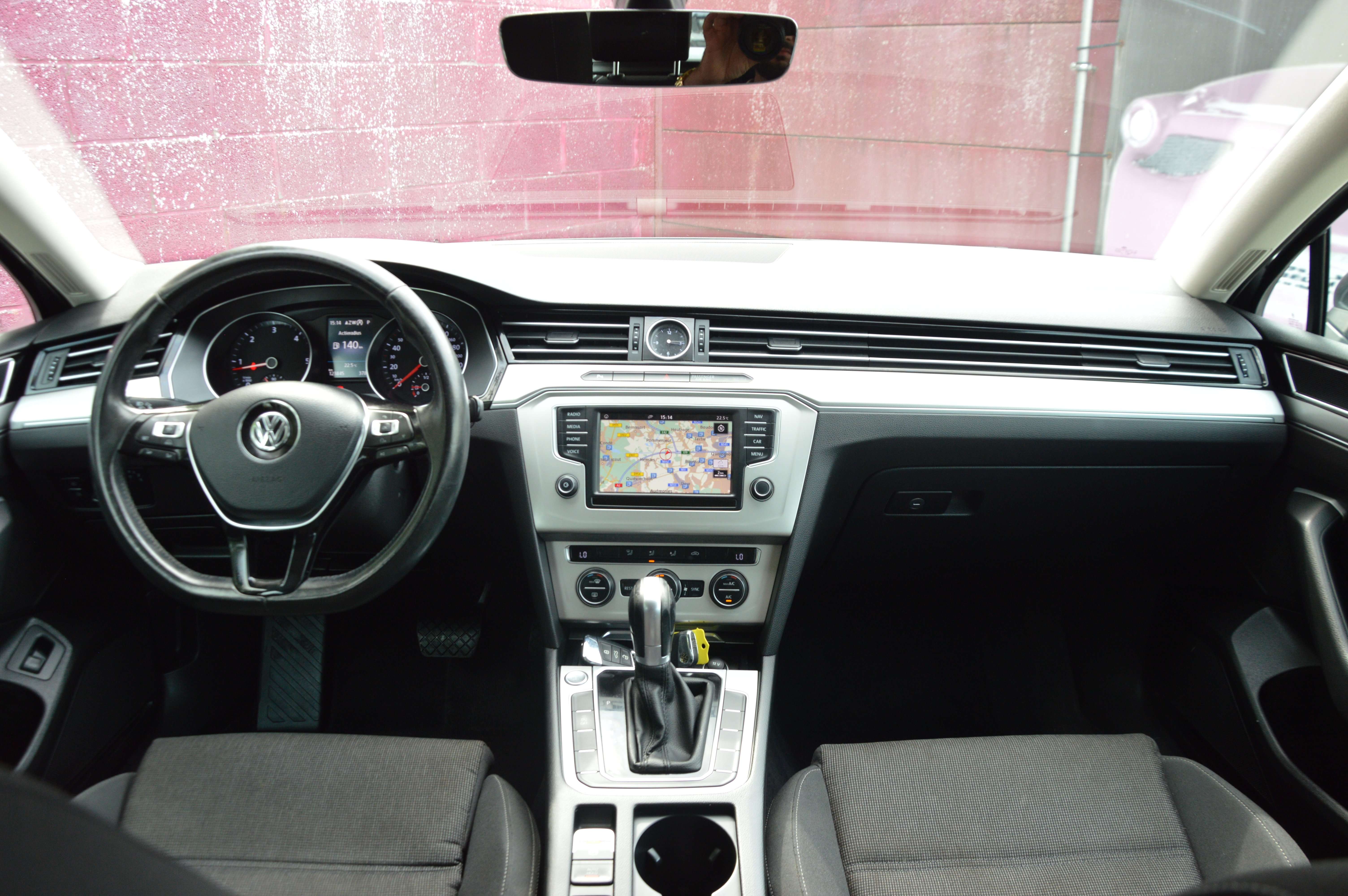 Volkswagen Passat Variant 1.6 CR TDi Highline DSG NAV CAM CLIM 123.845KM