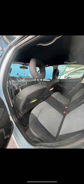 Peugeot 206 Peugeot 206 Essence 2005 – 205 000 km – Entretien nickel