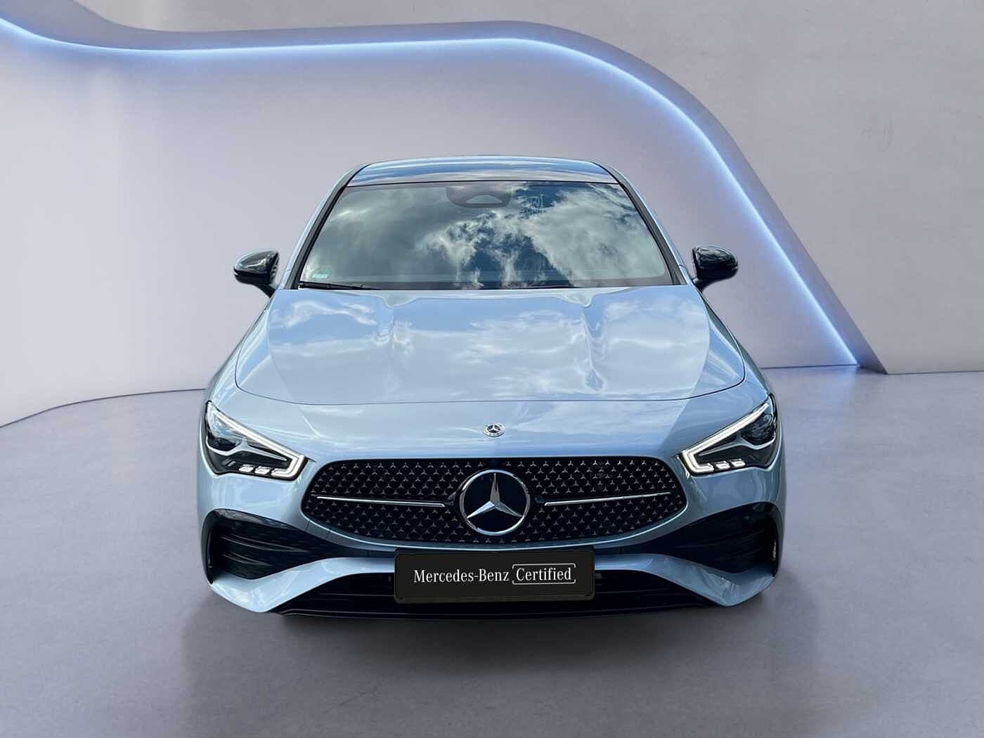 Mercedes-Benz CLA 200 Shooting Brake  AMG Line