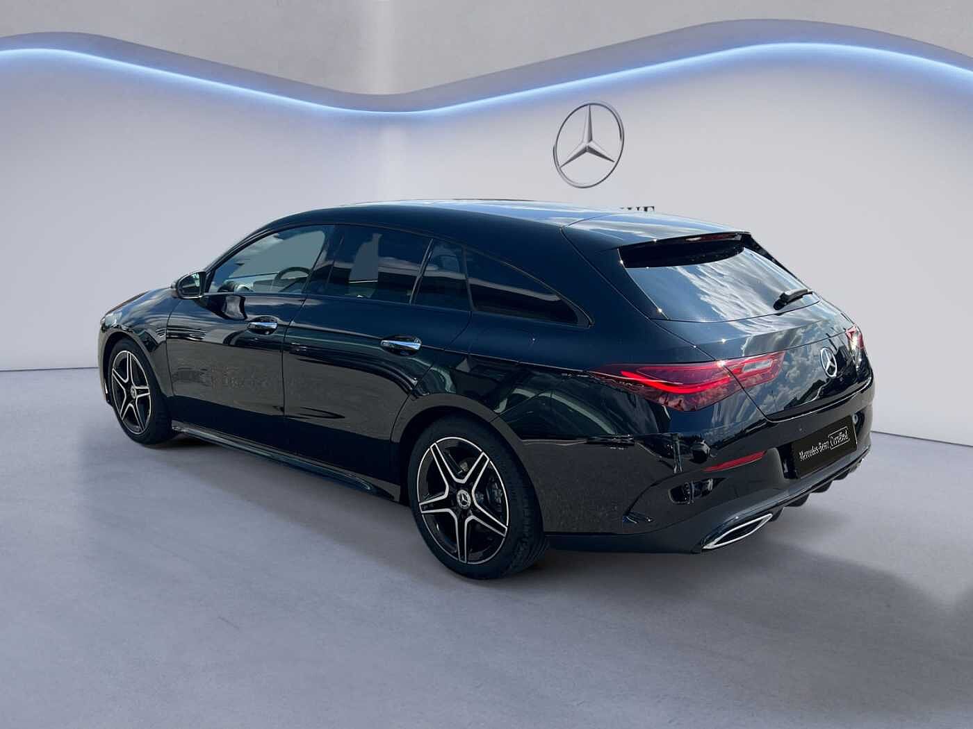 Mercedes-Benz CLA 200  d Shooting Brake AMG Line
