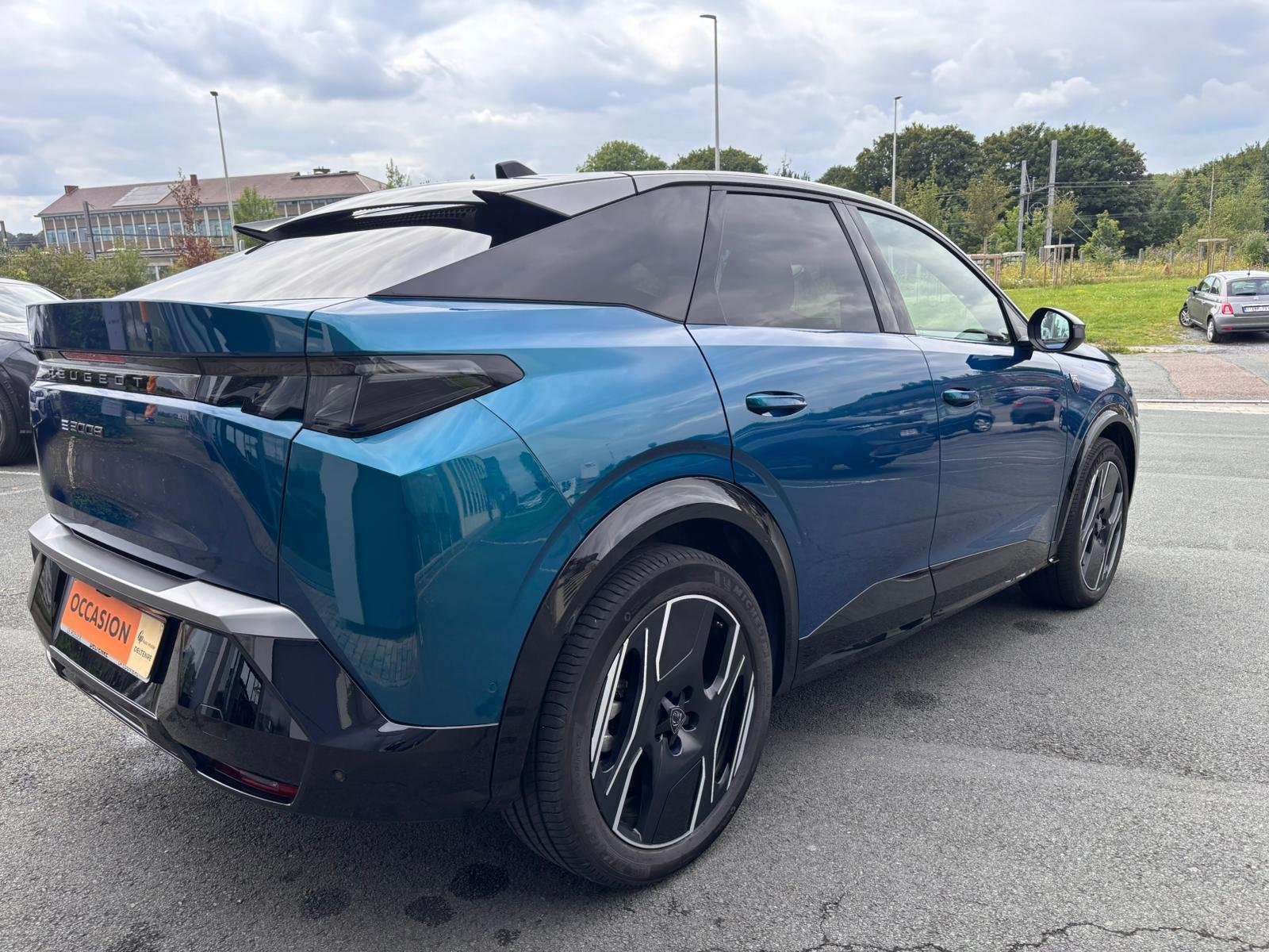 Peugeot 3008 e-3008 73 kWh GT