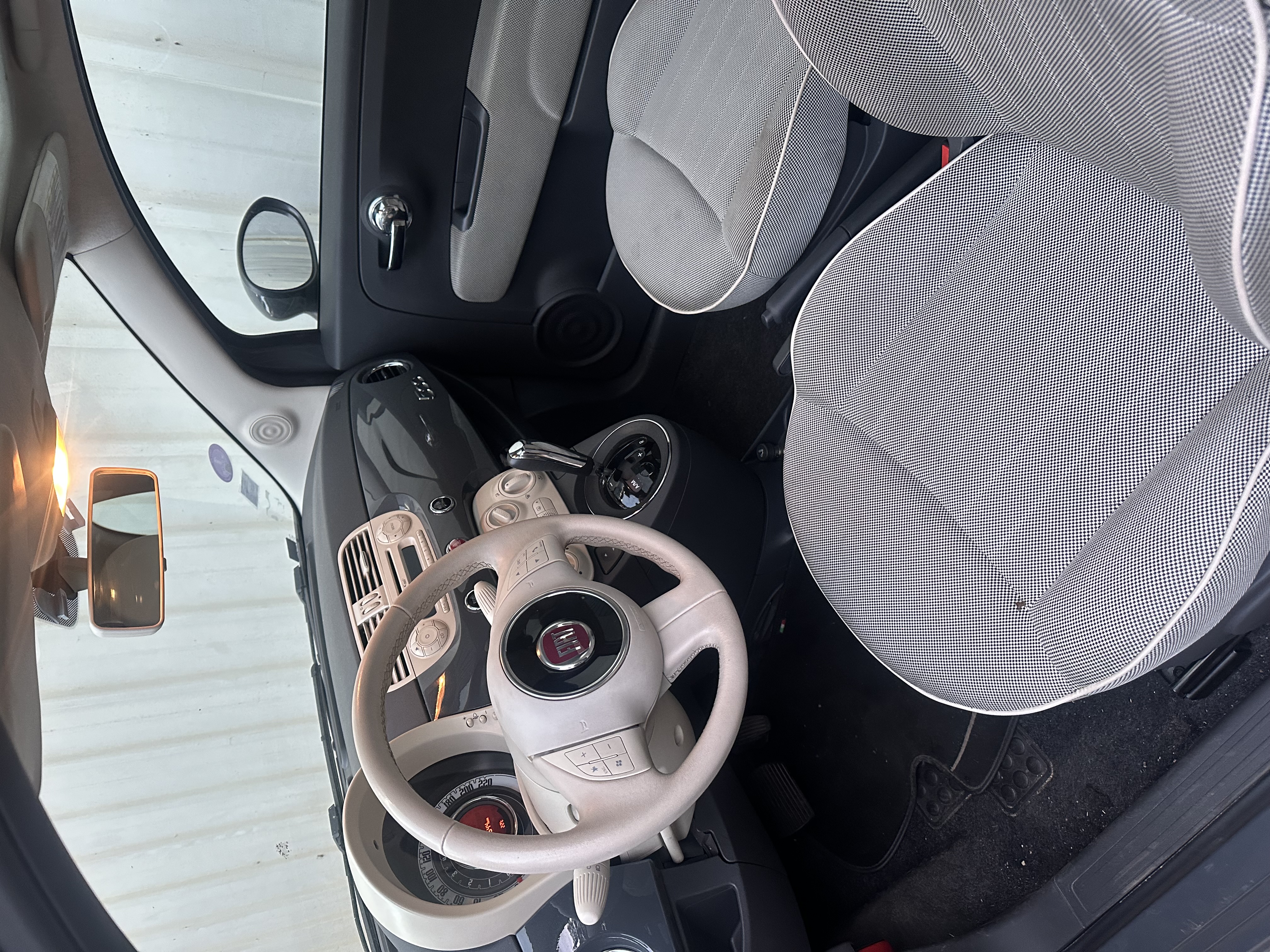 Fiat 500 II (2) 0.9 8V 85 TWINAIR S/S LOUNGE DUALOGIC