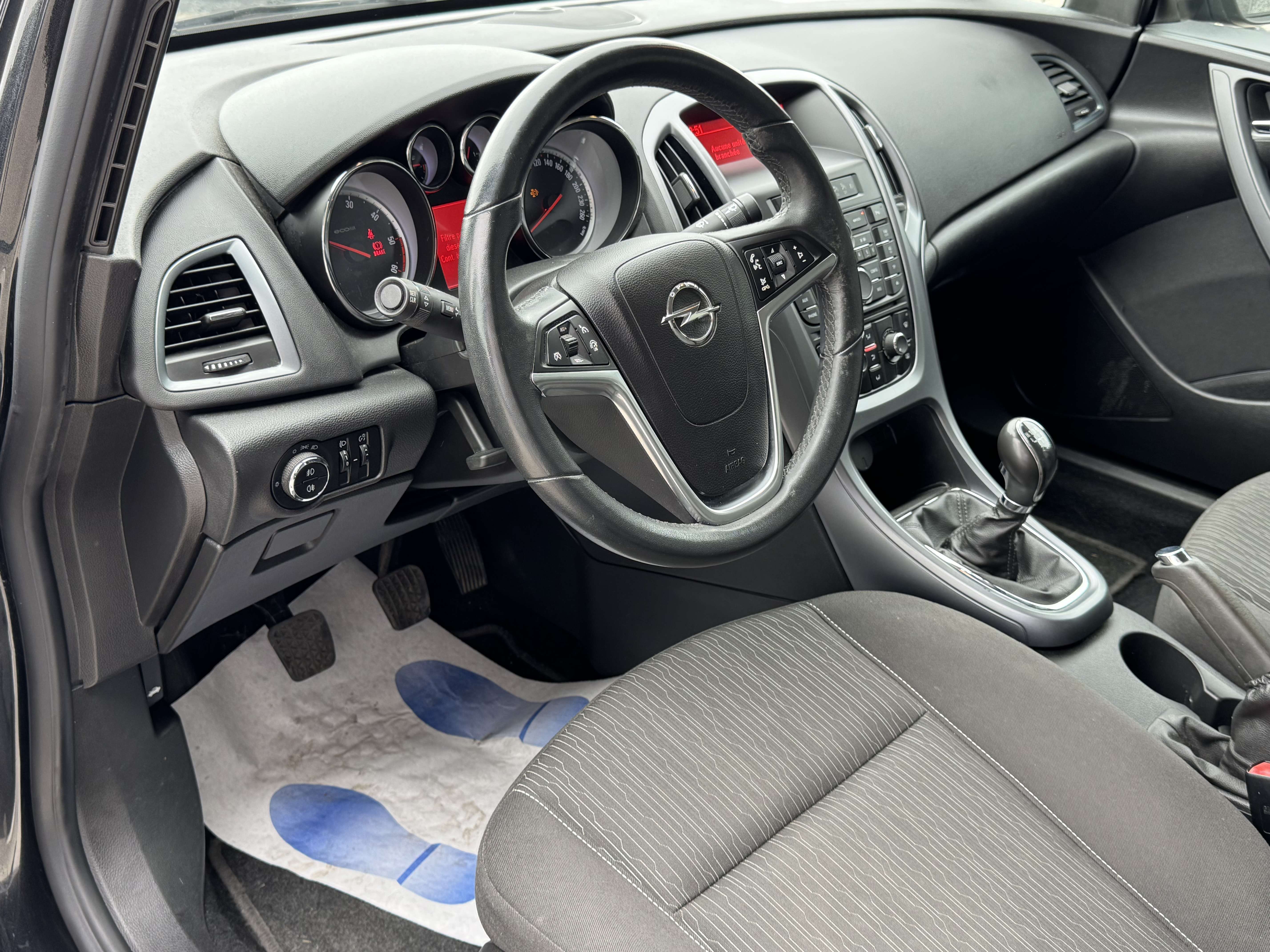 Opel Astra 1.7 CDTi 110cv/CAPTEURS/AC/CD/GARANTIE 12 MOIS