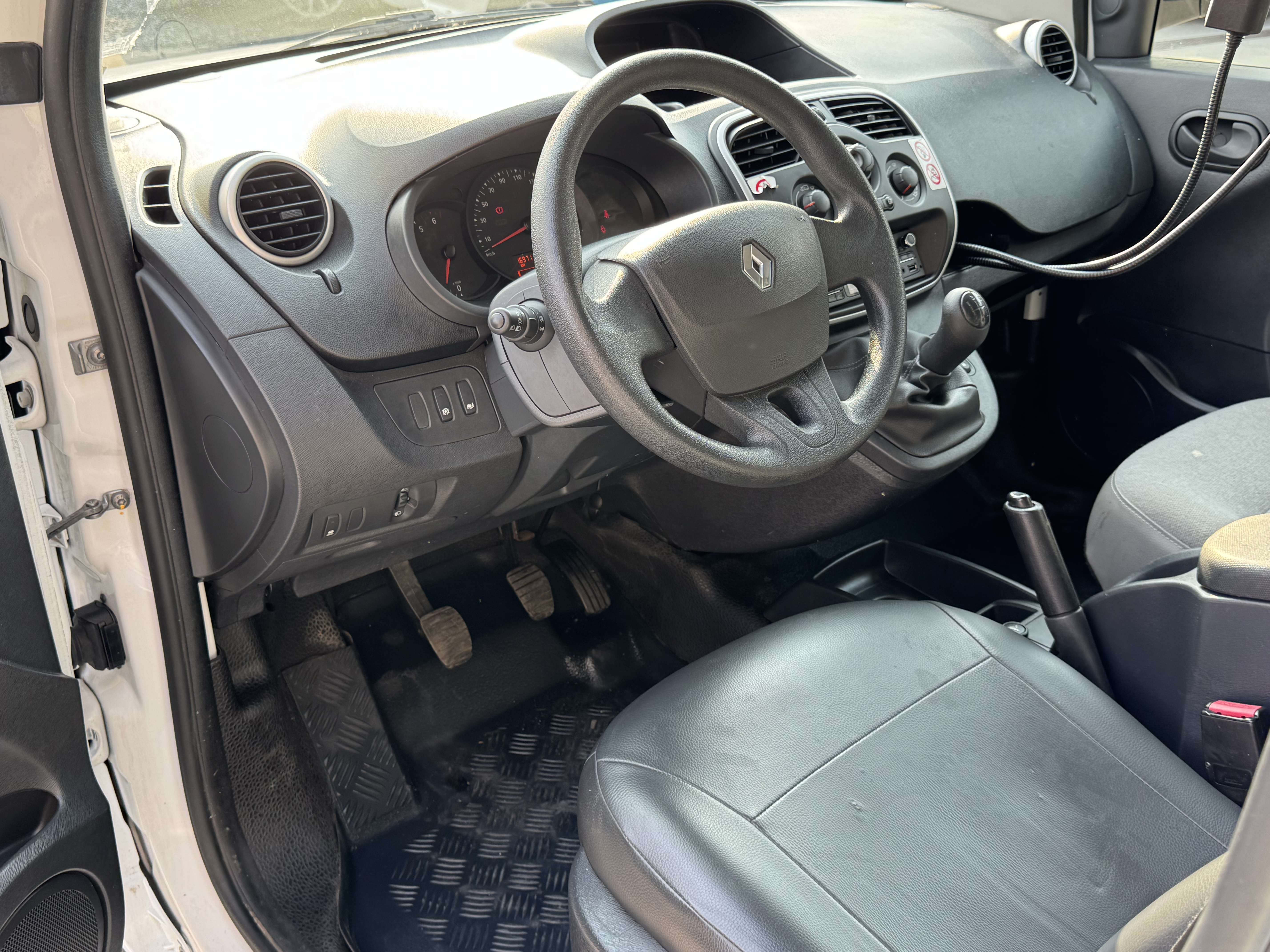 Renault Kangoo 1.5 dCi 90cv/2 PLACES/UTILITAIRE/GARANTIE 12 MOIS