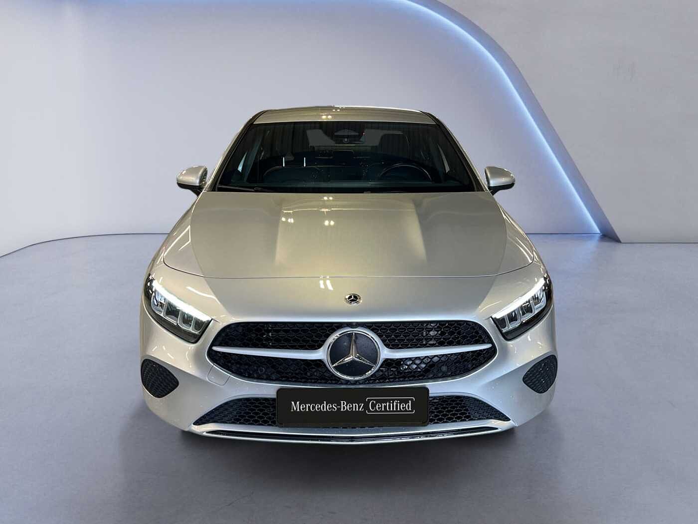 Mercedes-Benz A 180  d Limousine