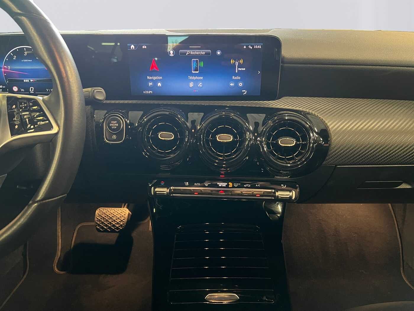 Mercedes-Benz A 180  d Limousine