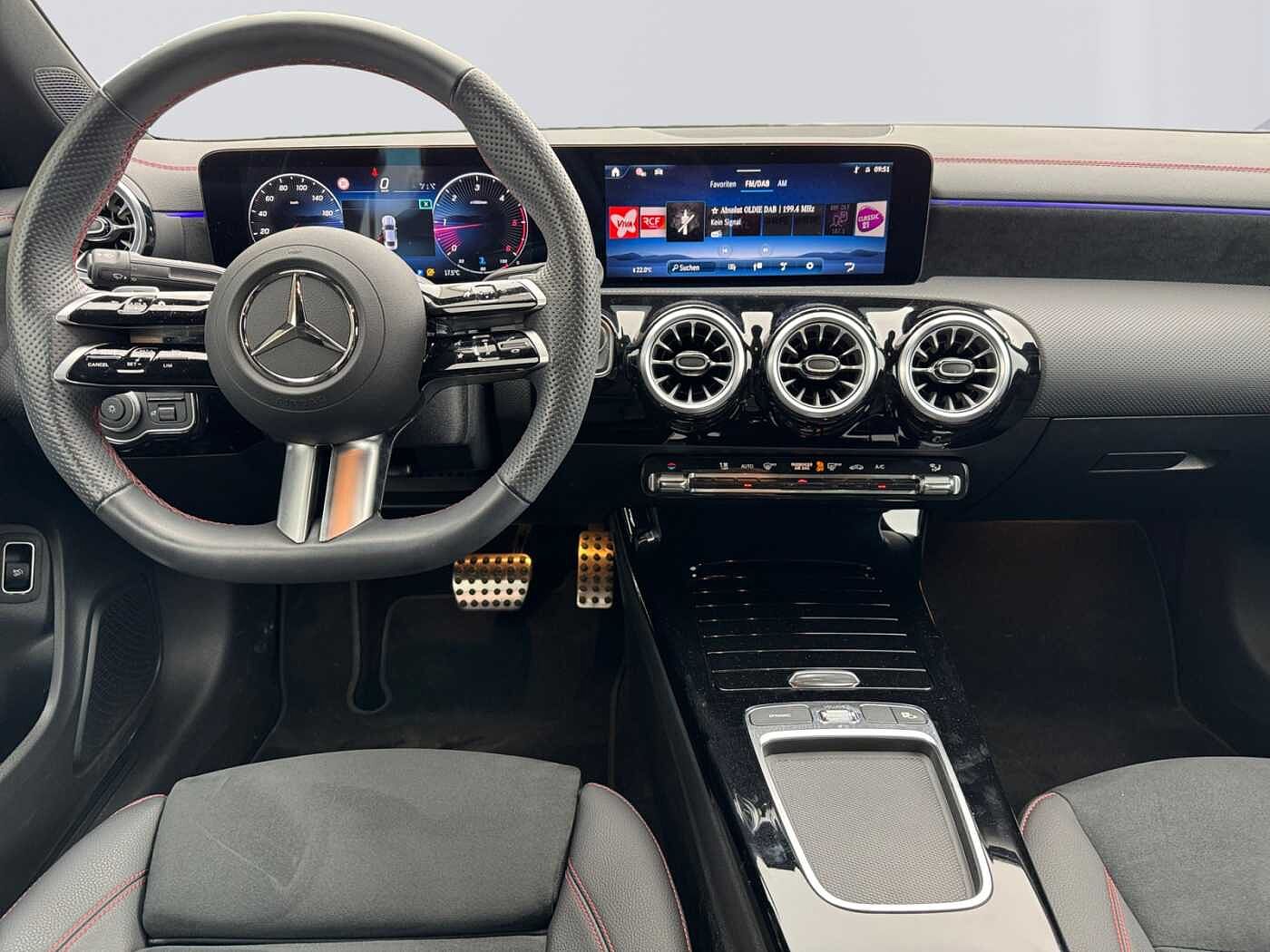 Mercedes-Benz CLA 180  d Coupé AMG Line