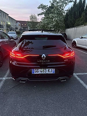 Renault Megane IV (2) 1.3 TCE 140 FAP RS LINE EDC7