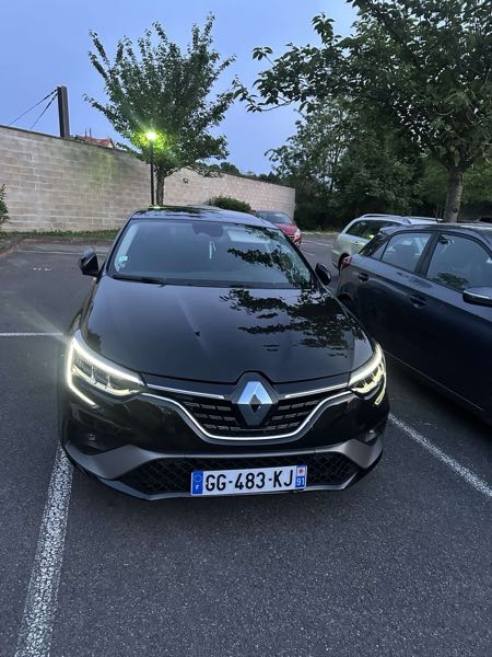 Renault Megane IV (2) 1.3 TCE 140 FAP RS LINE EDC7