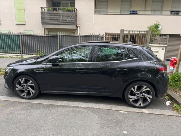 Renault Megane IV (2) 1.3 TCE 140 FAP RS LINE EDC7