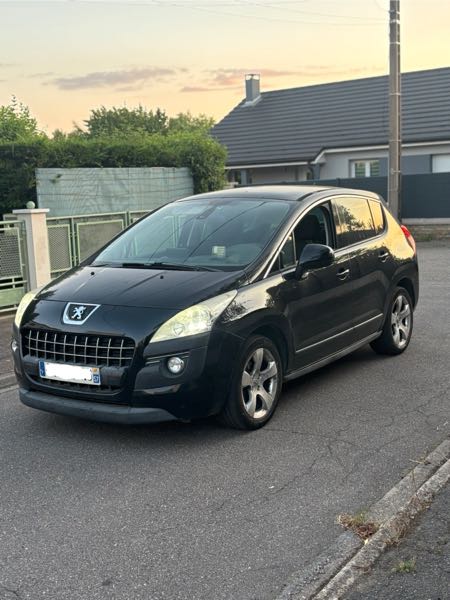 Peugeot 3008 Peugeot 3008 1.6 HDI 110 CH