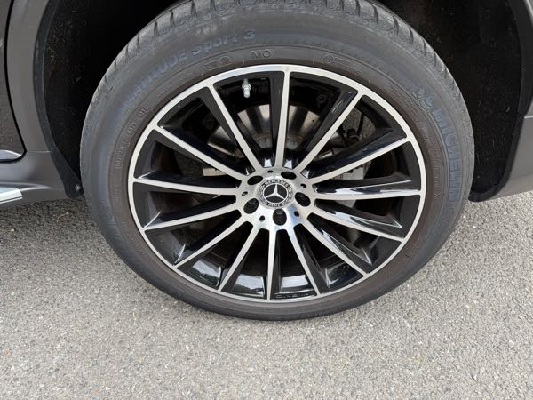 Mercedes-Benz Glc GLC coupé Amg Line 300De / Premium plus / Multibeam